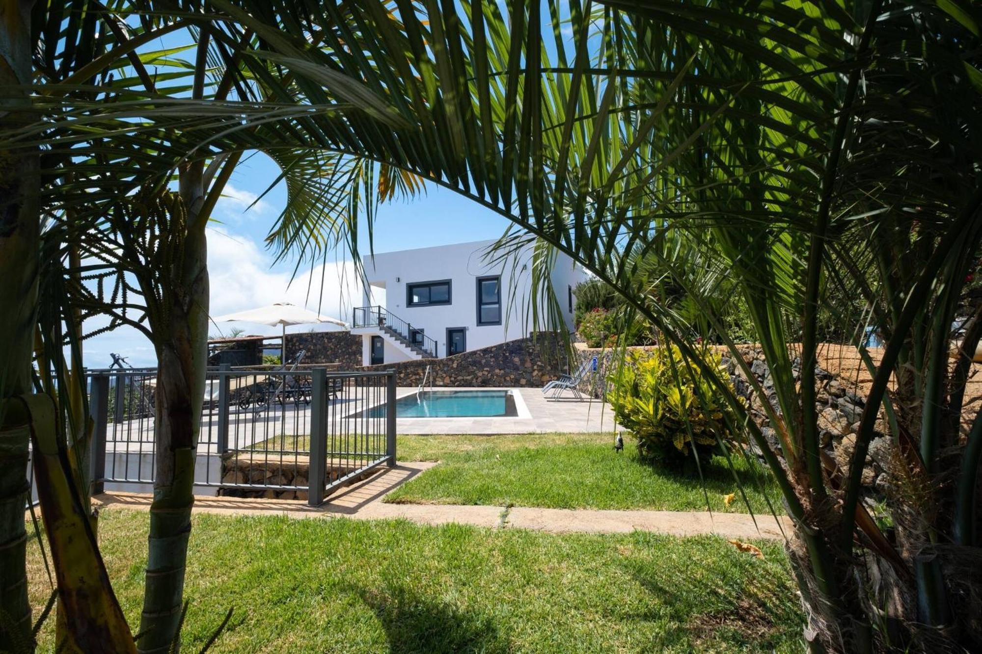 Villa La Graja By Huskalia - Private Pool Los Llanos De Aridane Luaran gambar